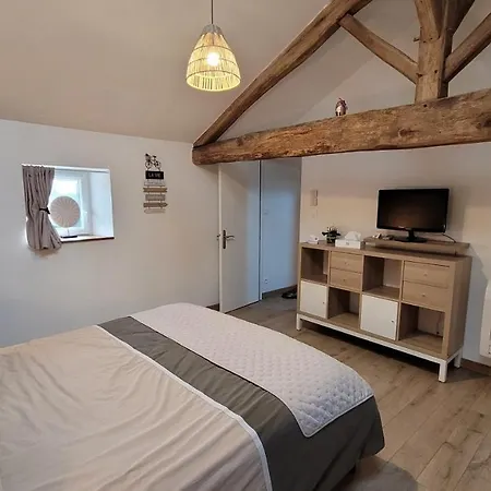 L'etape Des Vigealieres Guest house Bonnes (Vienne)